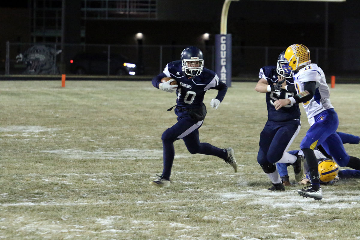 Cross County FB vs Tri County (14).JPG